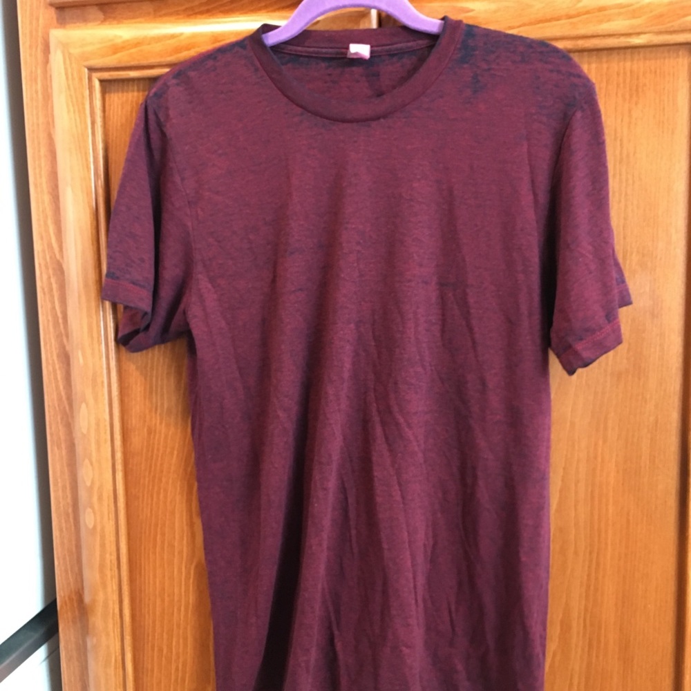 Acid/mineral wash burgundy T-Shirt